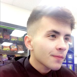 Meet your Posher, Brian